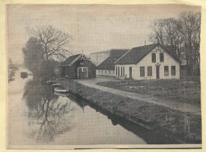 1971 krantenfoto boerderij Houttuin Sluipwijk n 1971